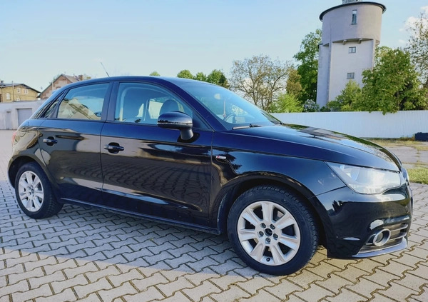 Audi A1 cena 35000 przebieg: 103000, rok produkcji 2015 z Zbąszyń małe 497